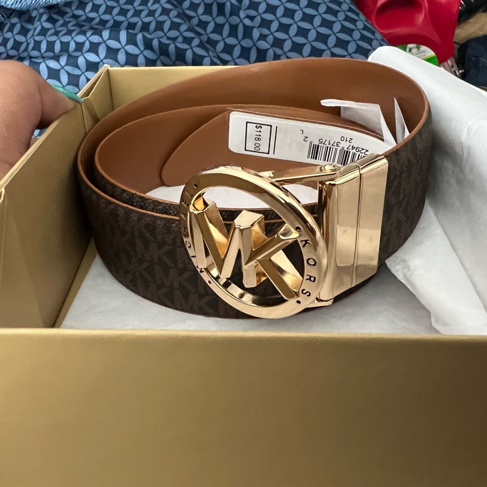 Michael Kors Women’s Reversible Belt